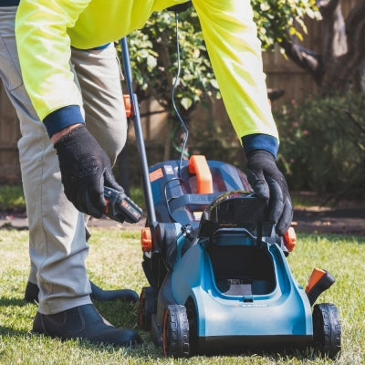 X2 18V 32cm (12") Lawn Mower Kit